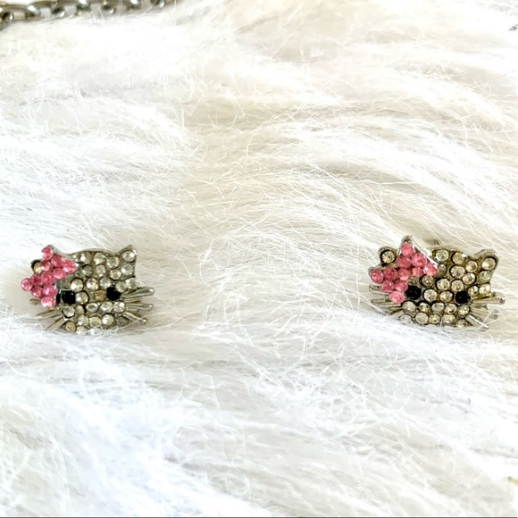 Bling Hello Kitty costume necklace and earring set - Picture 4 of 11